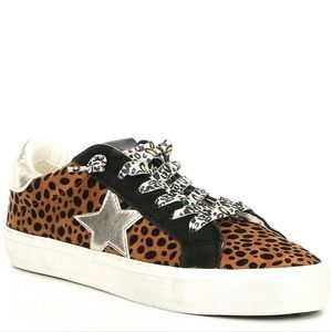 Steve Madden Philosophy Low Rise Sneakers